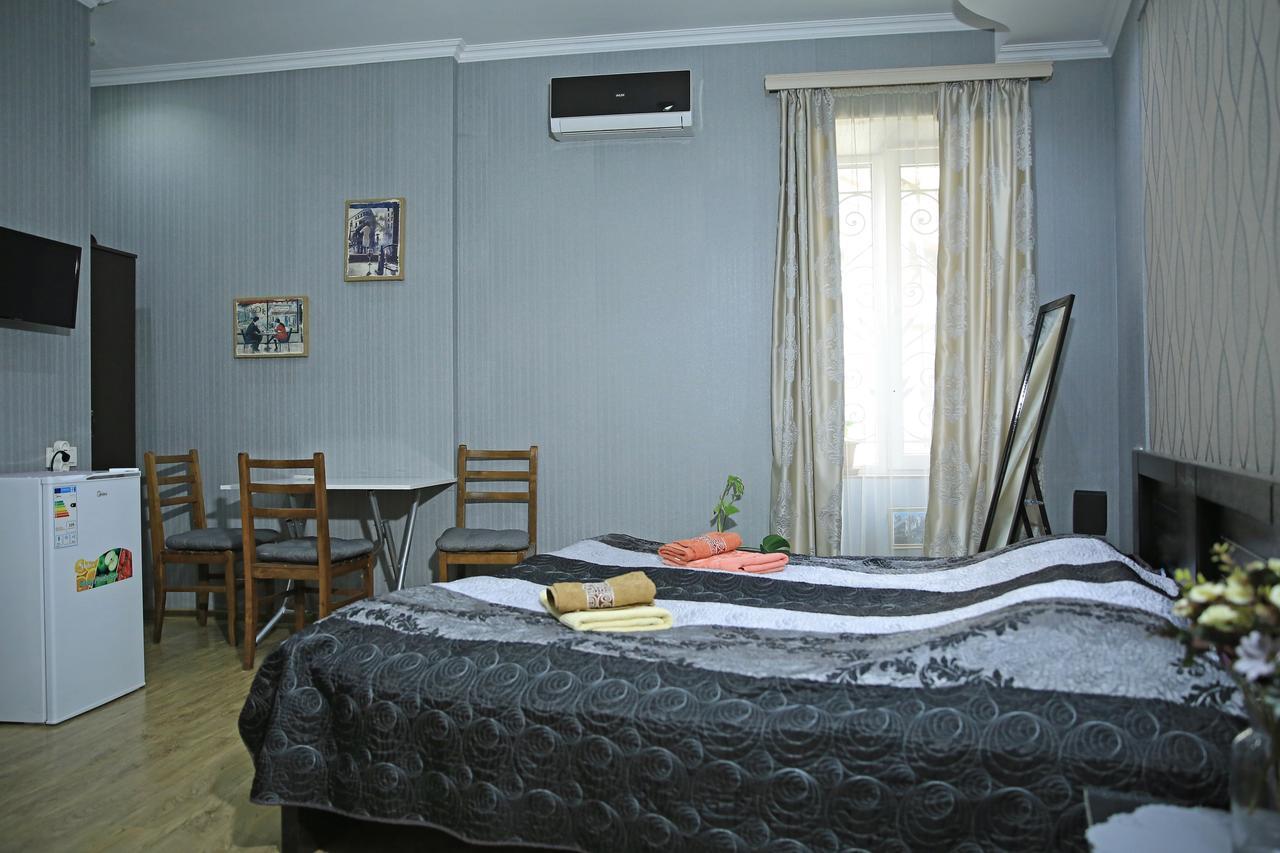 Guest House Beautiful Tbilisi On Khidistavi Street Exterior photo