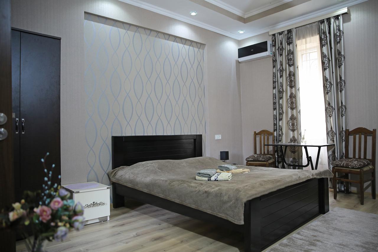 Guest House Beautiful Tbilisi On Khidistavi Street Exterior photo